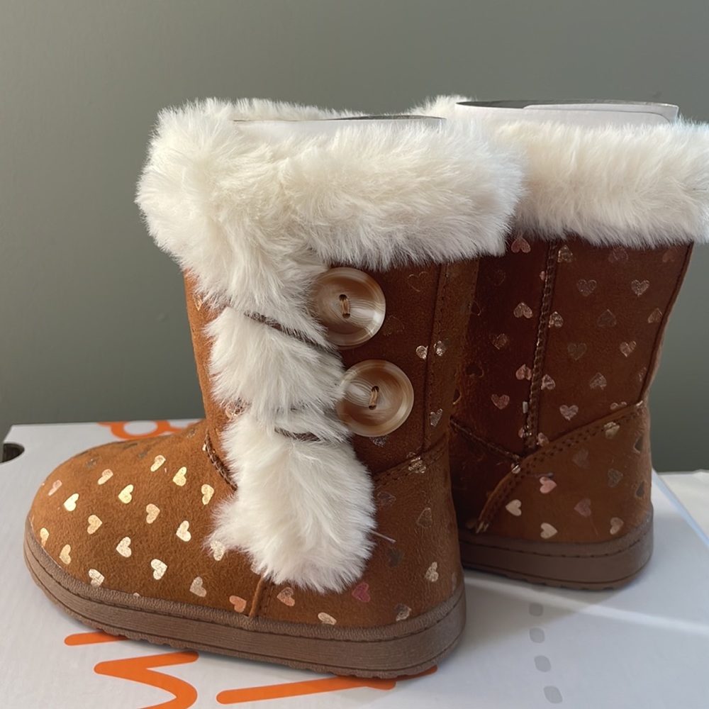 Boots With Faux Fur NWT